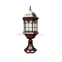 classic-outdoor-stand-gate-lamp-1